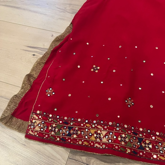 Women’s Indian 3 Piece Red Silk Sequin Top & Pants w Matching Wrap-Large - Picture 8 of 12